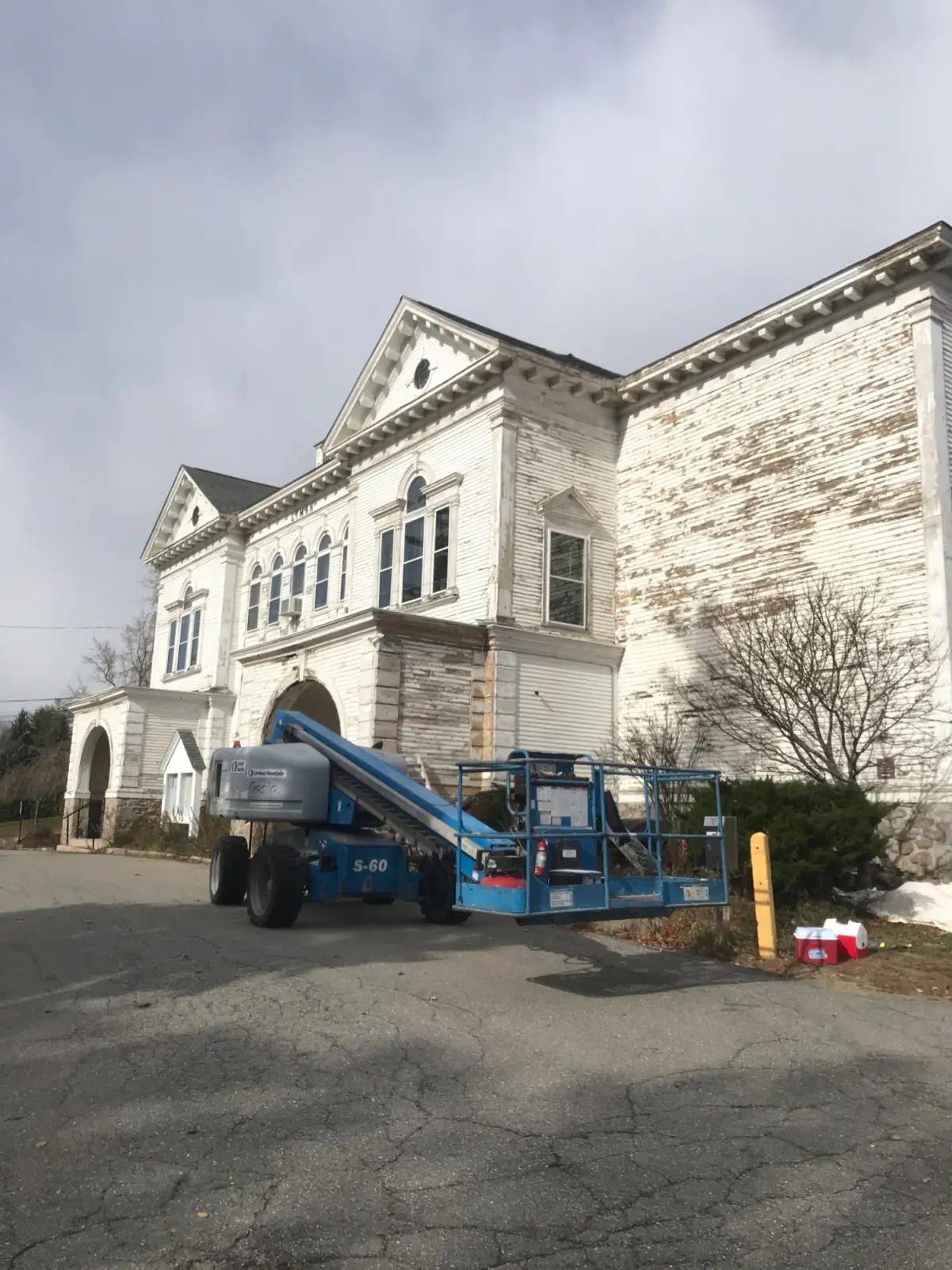 Large property before it was painted by 4 You Painting